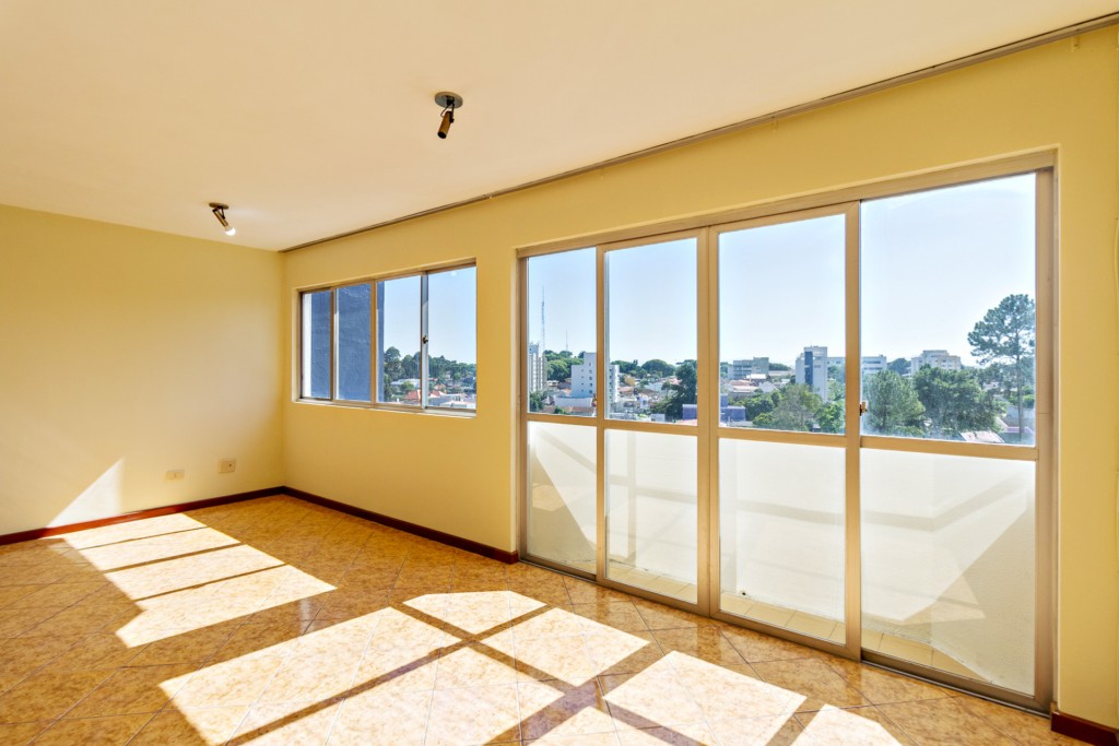 Apartamento para venda no Cristo Rei em Curitiba com 90,64m² por R$ 420.000,00