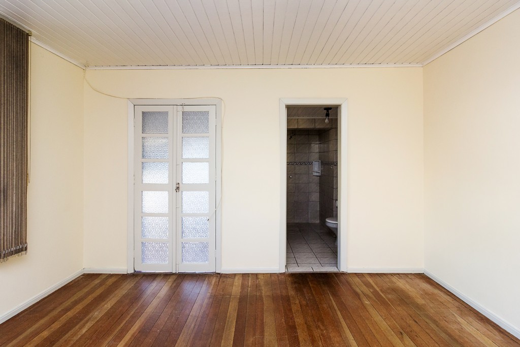 Cjto Comercial_sala para locacao no Centro em Curitiba com 75m² por R$ 2.750,00