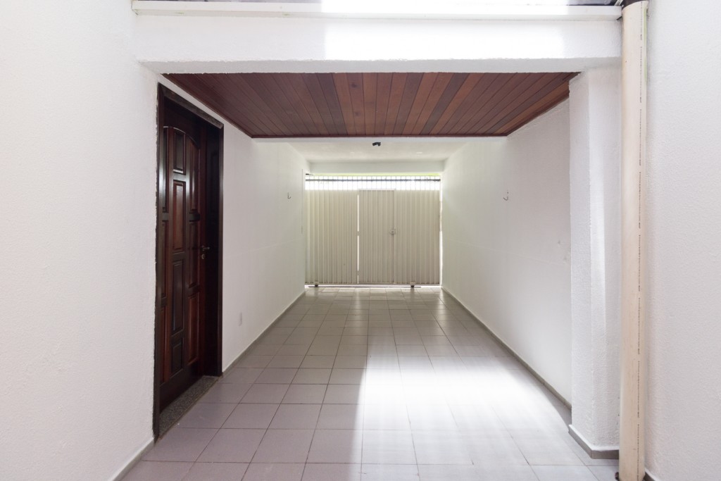 Casa Residencial para vendalocacaovenda e locacao no Jardim das Americas em Curitiba com 113,21m² por R$ 580.000,003.300,00