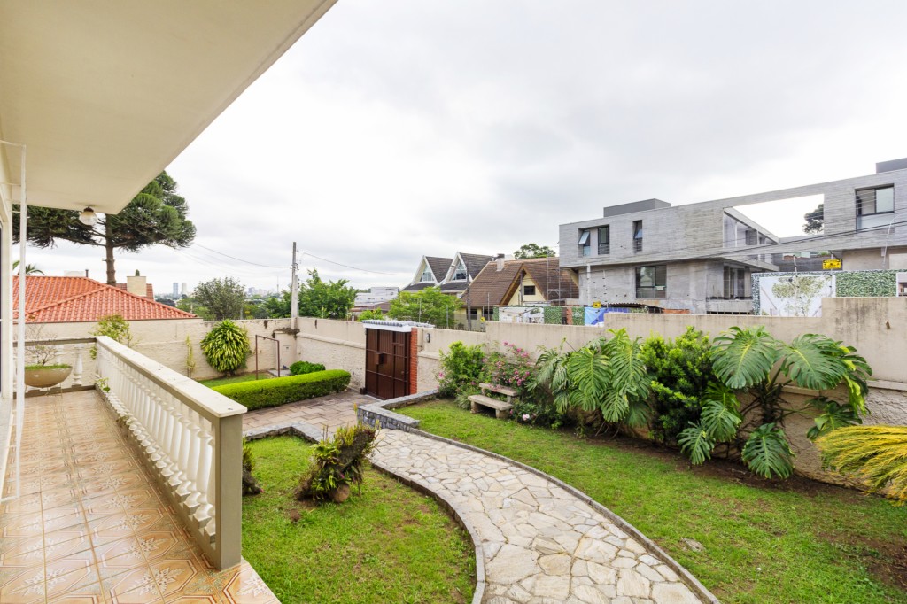 Casa Residencial para venda no Bom Retiro em Curitiba com 275m² por R$ 1.680.000,00