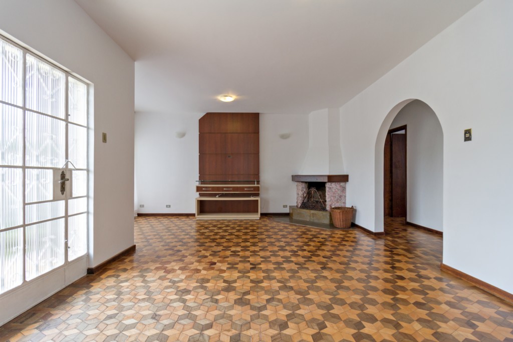 Casa Residencial para venda no Bom Retiro em Curitiba com 275m² por R$ 1.780.000,00
