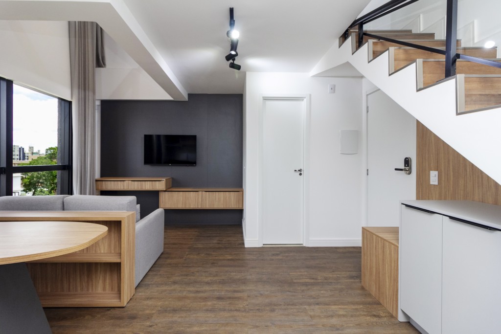 Apartamento para locacao no Alto da Gloria em Curitiba com 84,44m² por R$ 4.290,00