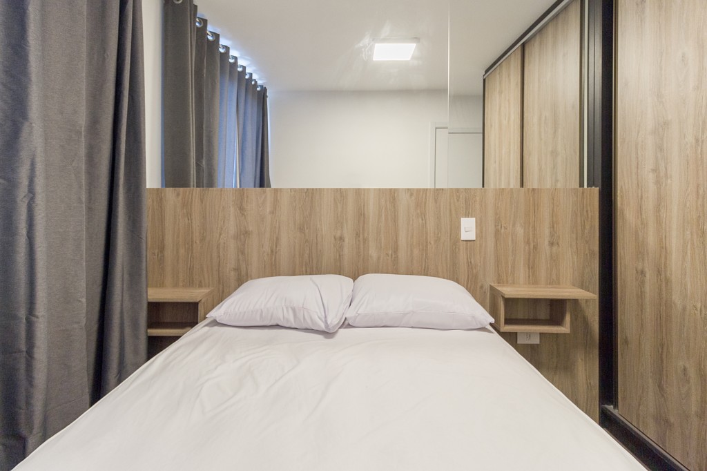 Apartamento para locacao no Centro em Curitiba com 30m² por R$ 2.420,00