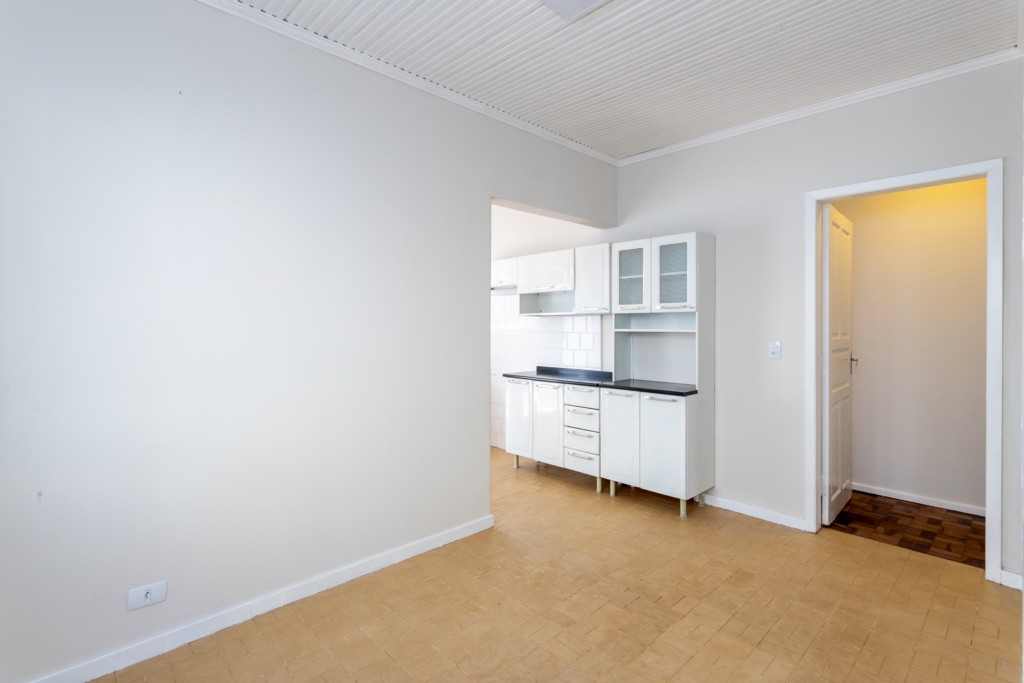Casa Residencial para locacao no Tingui em Curitiba com 105m² por R$ 3.245,00