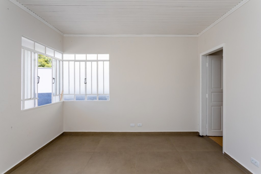 Casa Residencial para locacao no Tingui em Curitiba com 105m² por R$ 3.245,00