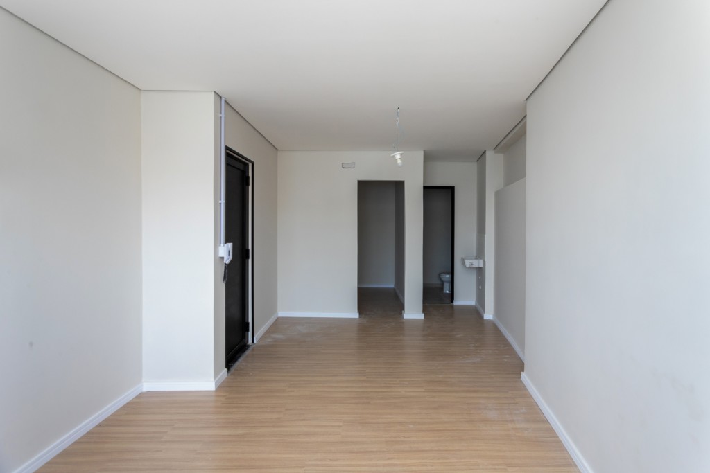 Cjto Comercial_sala para locacao no Reboucas em Curitiba com 26,5m² por R$ 1.760,00