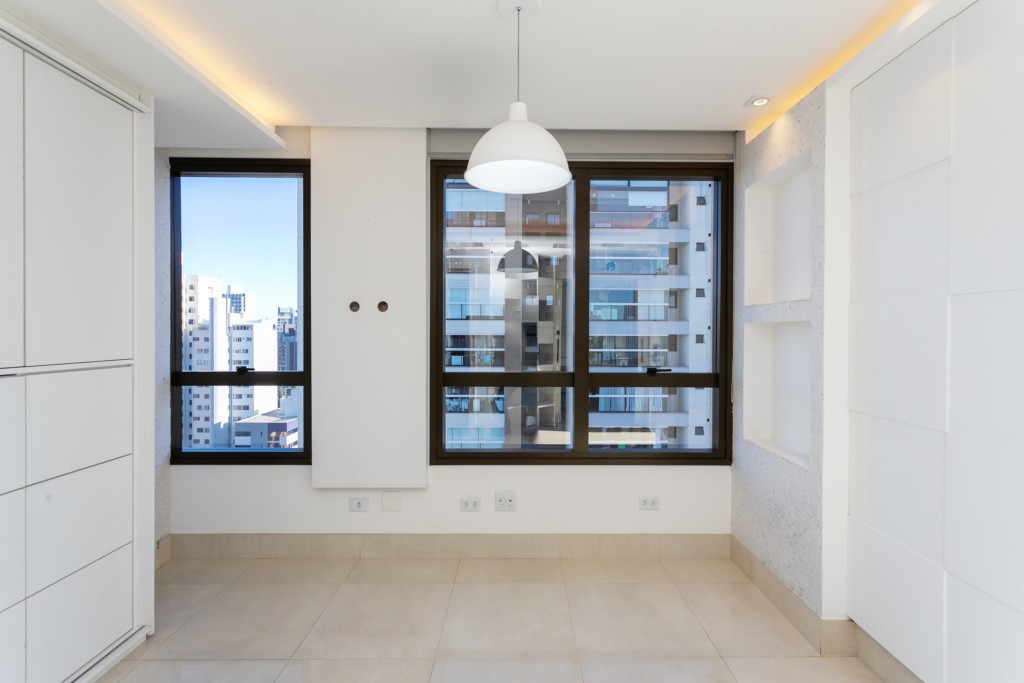 Cjto Comercial_sala para locacao no Cabral em Curitiba com 87,99m² por R$ 5.390,00