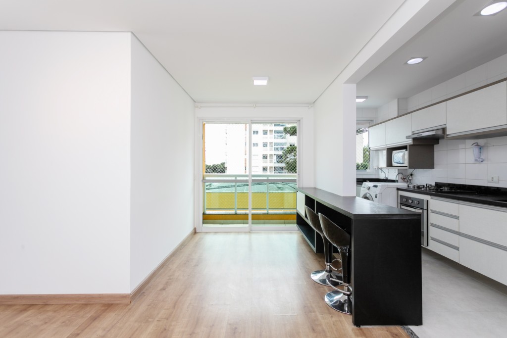 Apartamento para locacao no Bacacheri em Curitiba com 92,27m² por R$ 2.970,00