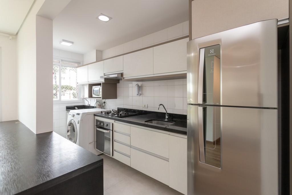 Apartamento para locacao no Bacacheri em Curitiba com 92,27m² por R$ 2.970,00