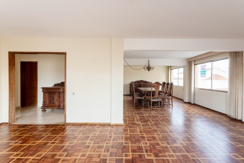 Apartamento para locacao no Batel em Curitiba com 282,99m² por R$ 5.170,00