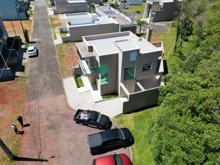 Sobrado para venda no Jardim Carlito Rudek em Contenda com 137,26m² por R$ 650.000,00