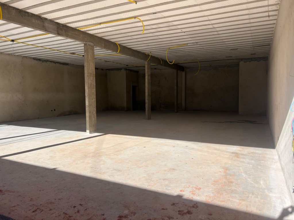 Loja para locacao no Centro em Araucaria com 100m² por R$ 8.800,00