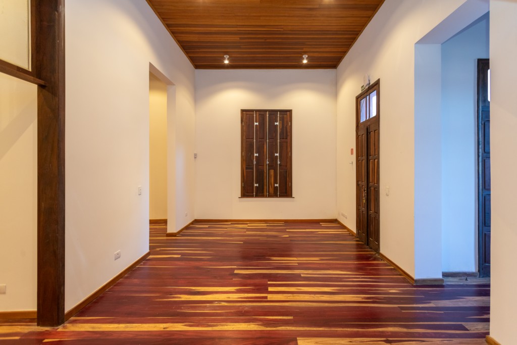 Casa Comercial para locacao no Prado Velho em Curitiba com 179,85m² por R$ 5.500,00