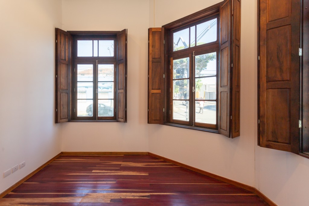 Casa Comercial para locacao no Prado Velho em Curitiba com 179,85m² por R$ 5.500,00