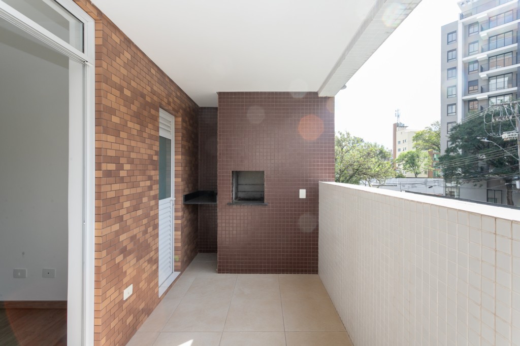 Apartamento para locacao no Merces em Curitiba com 118,6m² por R$ 4.950,00