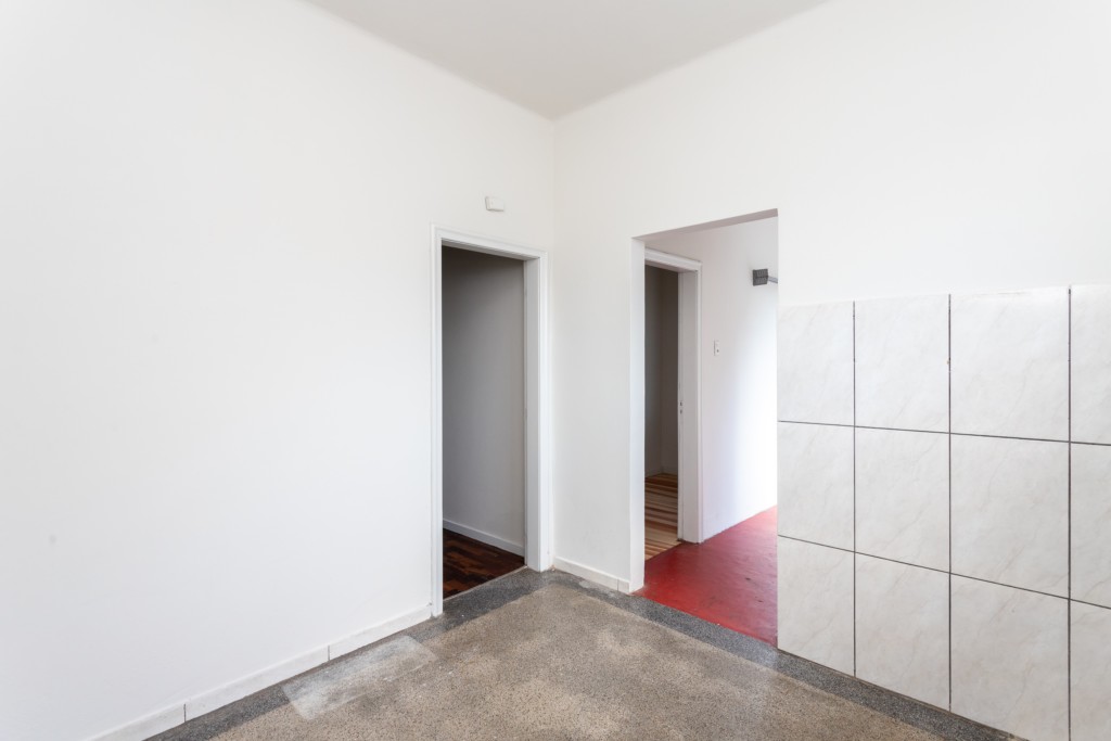 Apartamento para locacao no Bigorrilho em Curitiba com 135m² por R$ 2.970,00