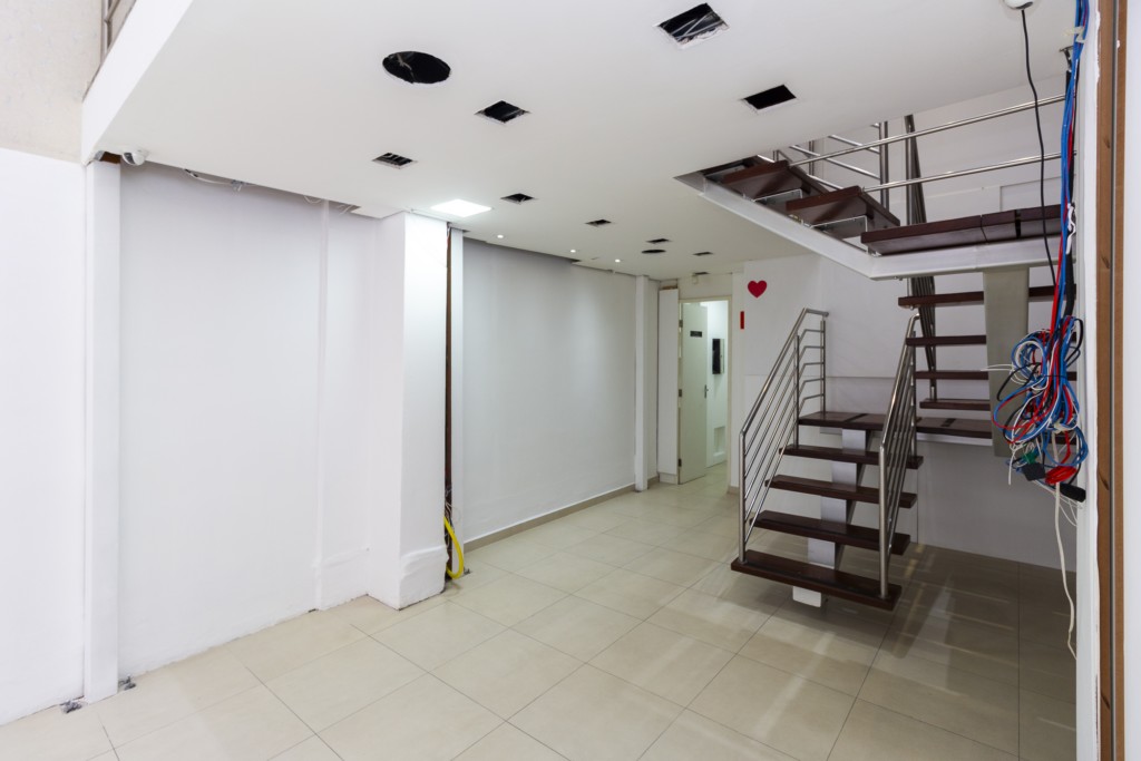 Loja para locacao no Centro em Curitiba com 44,7m² por R$ 3.850,00