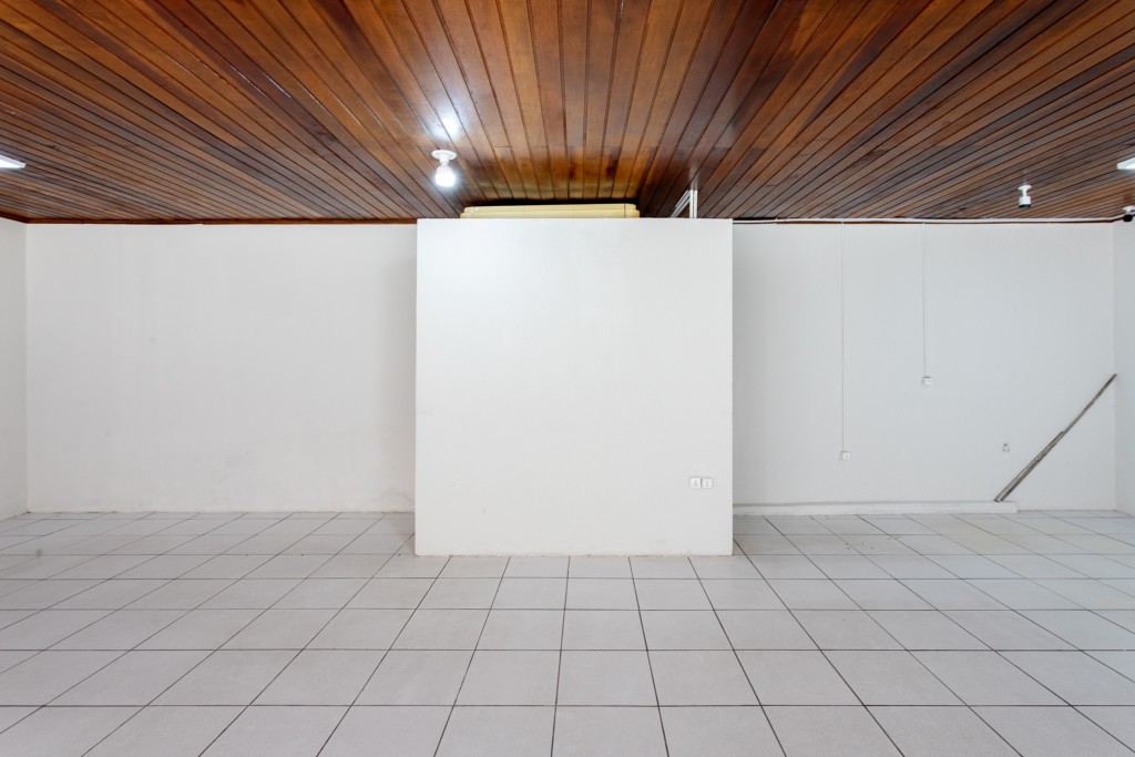 Loja para locacao no Centro em Curitiba com 51,2m² por R$ 3.520,00