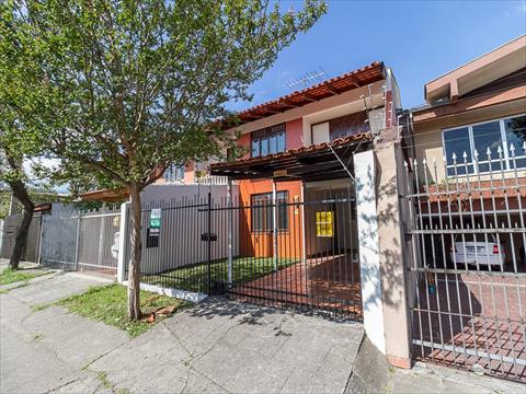 Sobrado para locacao no Parolin em Curitiba com 110,07m² por R$ 3.520,00
