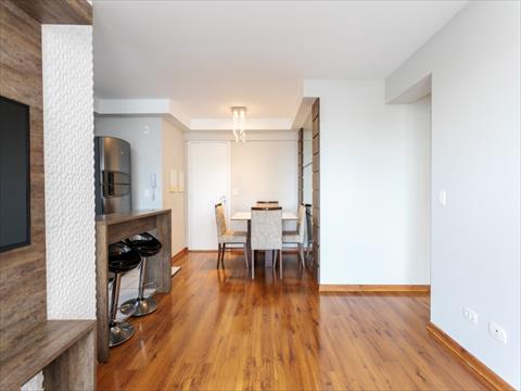 Apartamento para locacao no Novo Mundo em Curitiba com 126,61m² por R$ 3.630,00