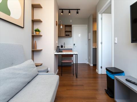 Apartamento para locacao no Centro em Curitiba com 39m² por R$ 2.310,00