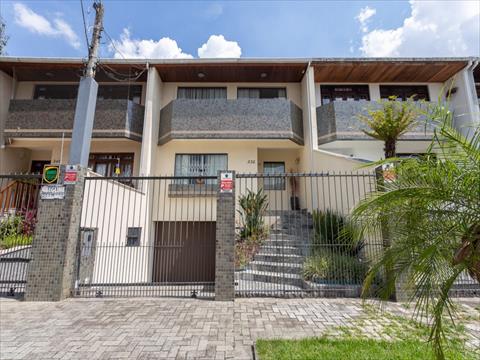 Sobrado para venda no Capao da Imbuia em Curitiba com 244m² por R$ 1.300.000,00