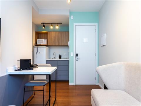 Apartamento para locacao no Centro em Curitiba com 36,18m² por R$ 2.365,00