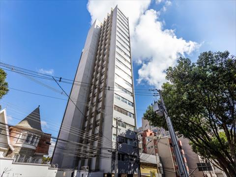 Apartamento para venda no Centro em Curitiba com 70,81m² por R$ 350.000,00