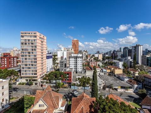 Apartamento para venda no Centro em Curitiba com 70,81m² por R$ 350.000,00