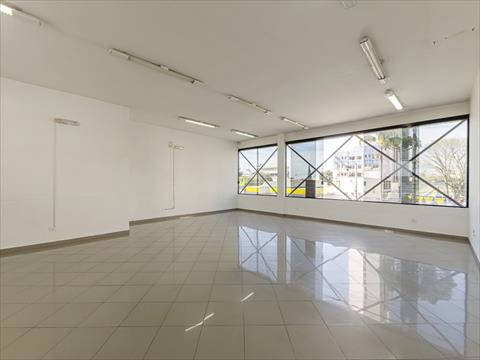 Cjto Comercial_sala para locacao no Centro em Curitiba com 108,72m² por R$ 2.750,00