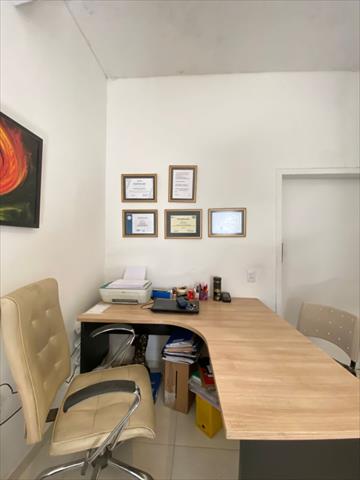 Sala para locacao no Anita Garibaldi em Joinville com 16m² por R$ 1.890,00