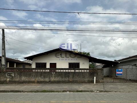 Casa para venda no Paranaguamirim em Joinville com 100m² por R$ 259.000,00