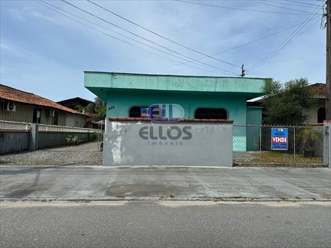 Casa para venda no Boa Vista em Joinville com 130m² por R$ 650.000,00