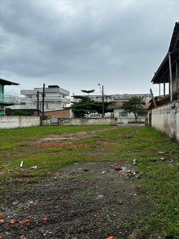 Terreno para venda no Paranaguamirim em Joinville com 375m² por R$ 350.000,00