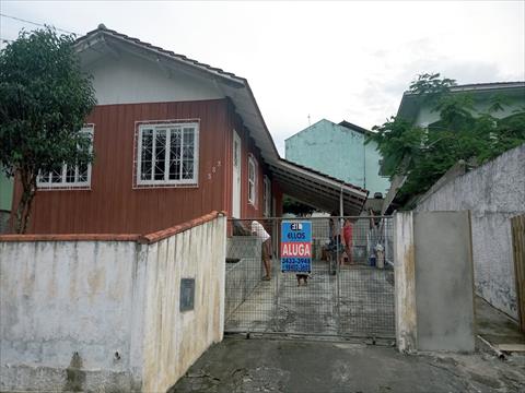 Residência para venda no Floresta em Joinville com 490m² por R$ 540.000,00