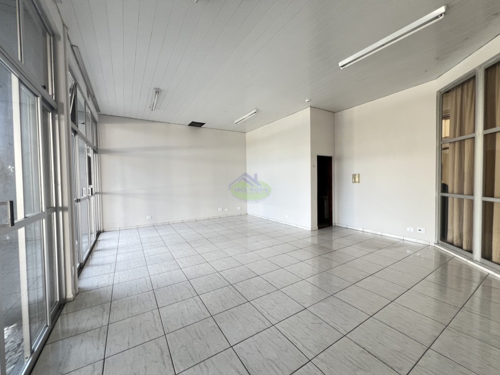 Loja para locacao no Centro I Baixada em Mafra com 0m² por R$ 3.000,00