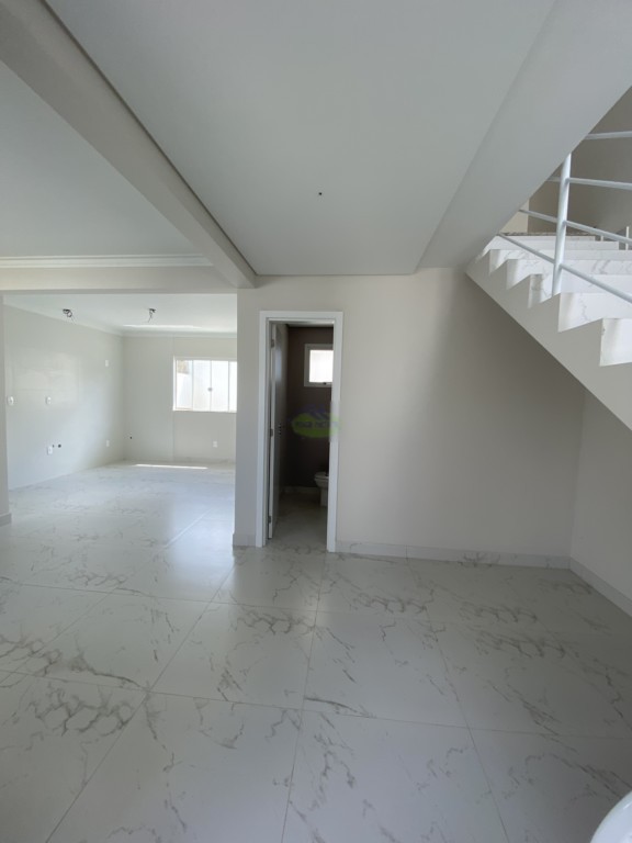 Sobrado para locacao no Vila Nova em Mafra com 130,68m² por R$ 2.736,00