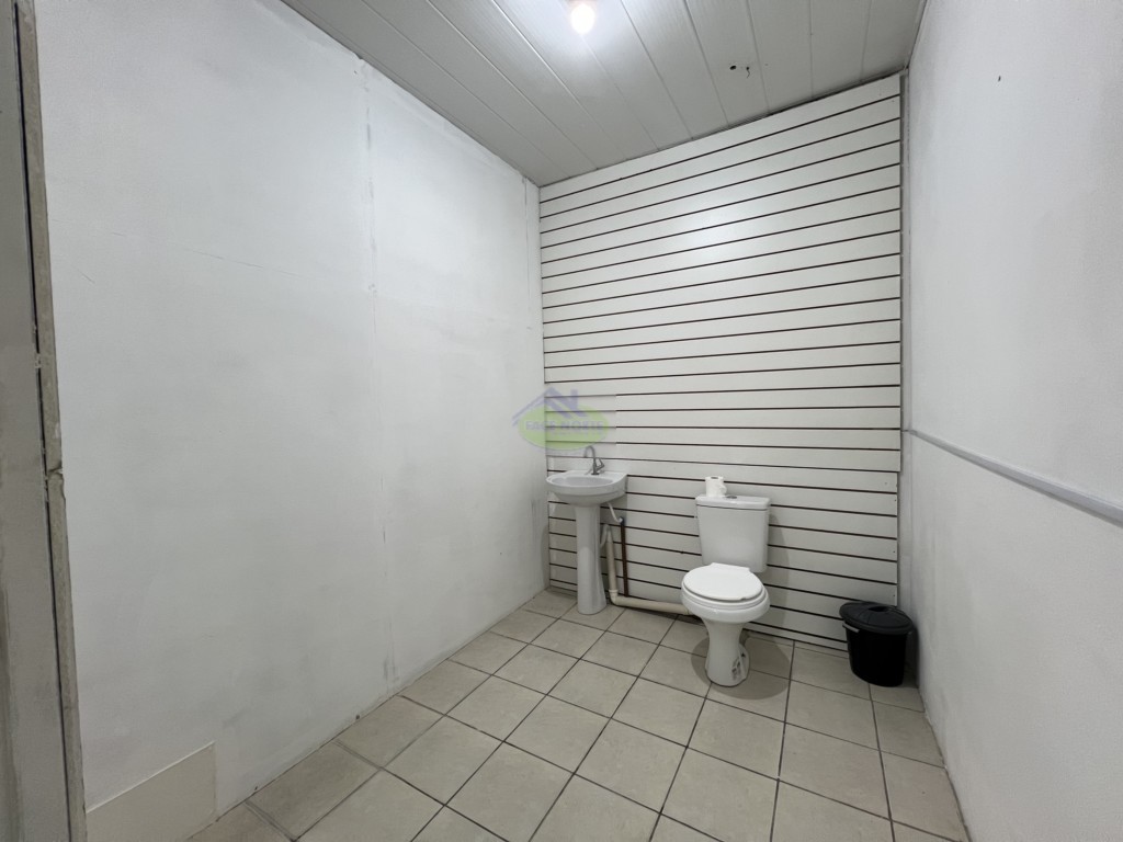 Loja para locacao no Centro I Baixada em Mafra com 150m² por R$ 9.000,00