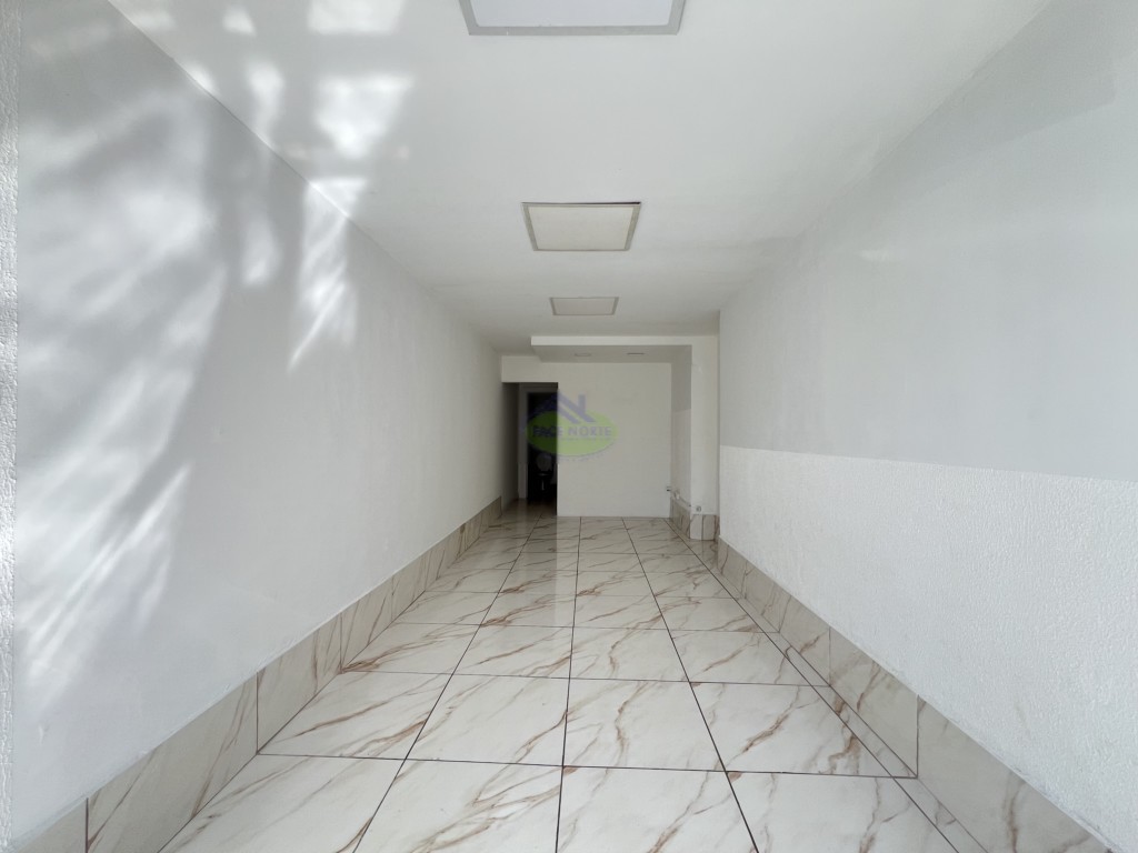 Loja para locacao no Centro I Baixada em Mafra com 30m² por R$ 4.200,00