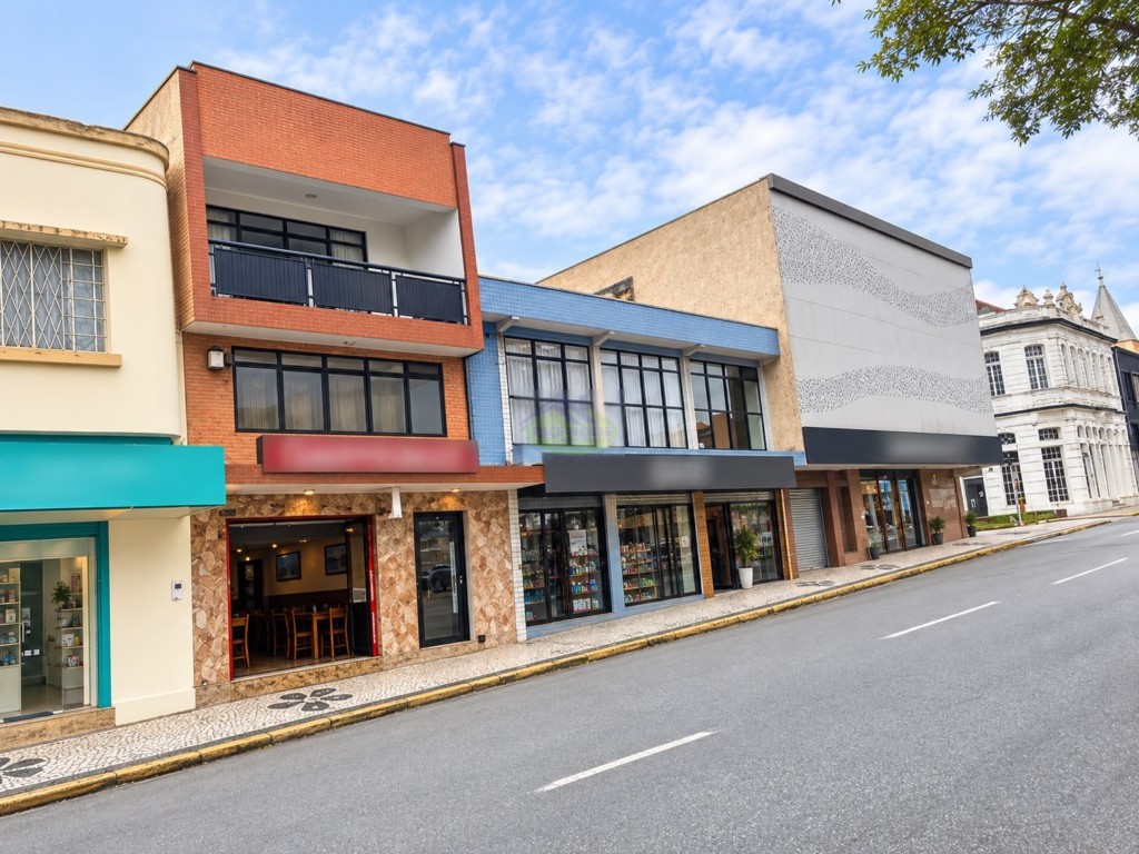 Sala para locacao no Centro em Rio Negro com 32m² por R$ 900,00