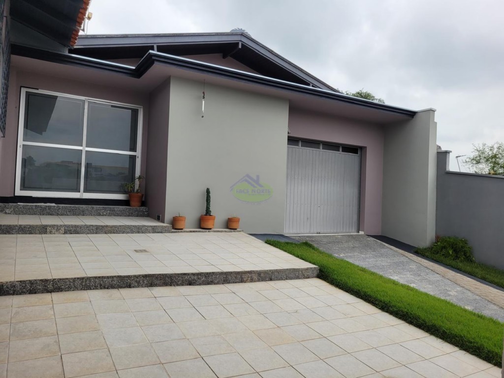 Casa Residencial para venda no Centro I Baixada em Mafra com 400m² por R$ 750.000,00