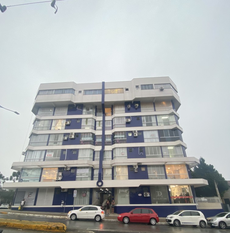 Sala para locacao no Nossa Senhora Aparecida em Mafra com 74,3m² por R$ 1.860,00