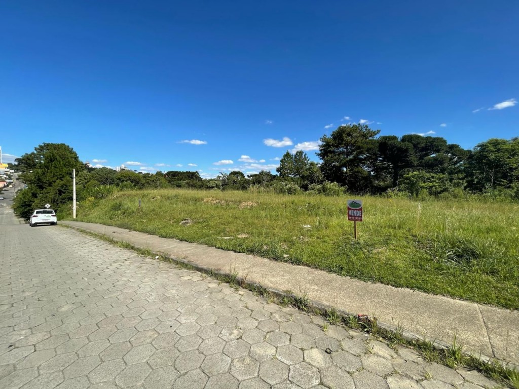 Terreno para venda no Centro I Baixada em Mafra com 1.520m² por R$ 690.000,00