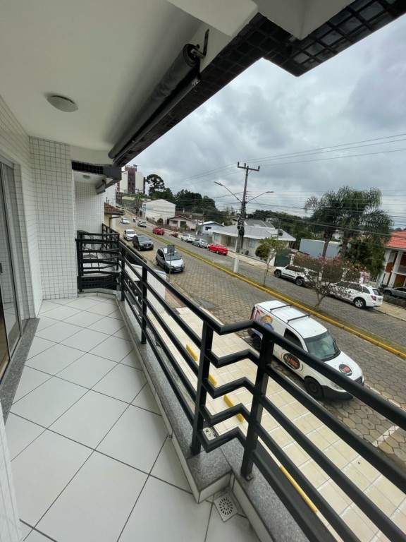 Apartamento para locacao no Centro I Baixada em Mafra com 137m² por R$ 1.620,00