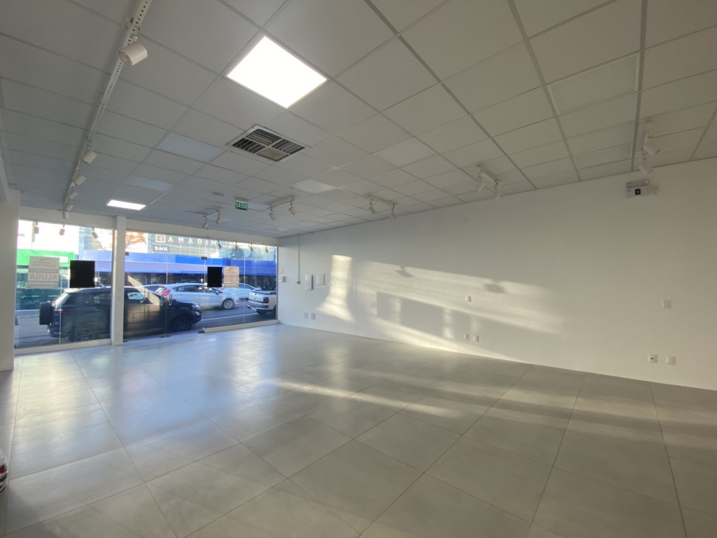 Loja para locacao no Centro II Alto de Mafra em Mafra com 320m² por R$ 12.900,00