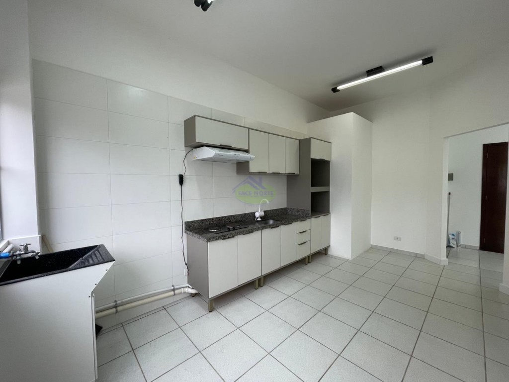 Sala para locacao no Centro em Rio Negro com 44,86m² por R$ 1.200,00