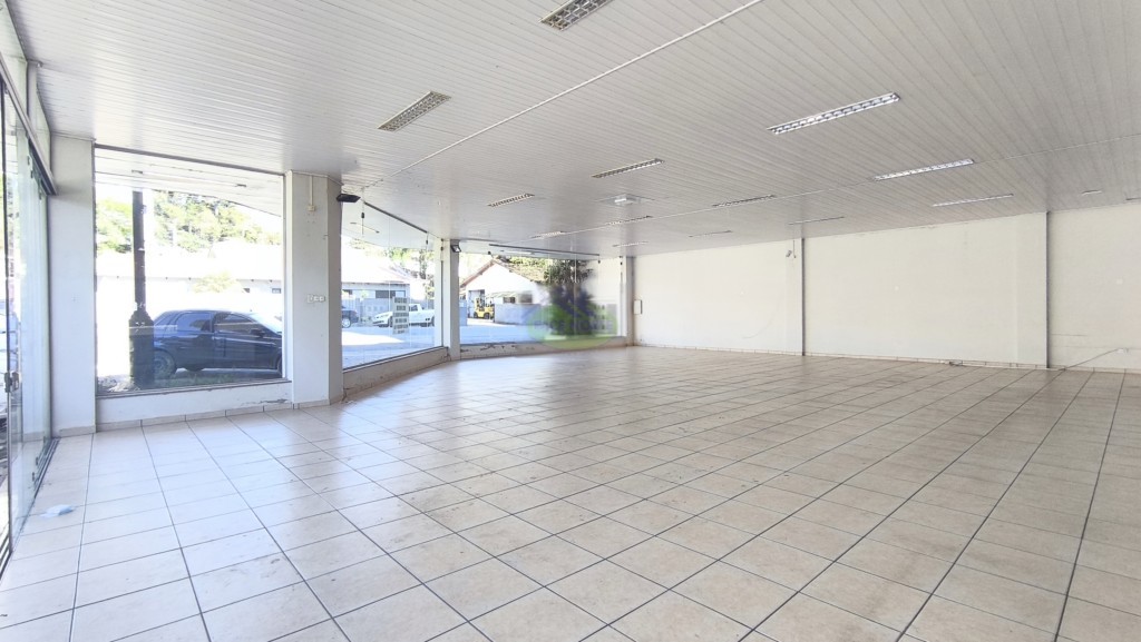 Loja para locacao no Centro I Baixada em Mafra com 681,67m² por R$ 24.000,00