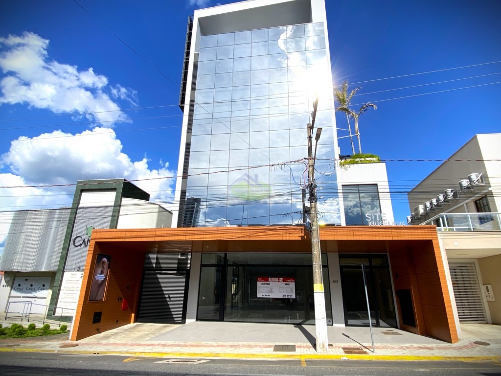 Loja para locacao no Centro I Baixada em Mafra com 210m² por R$ 12.000,00