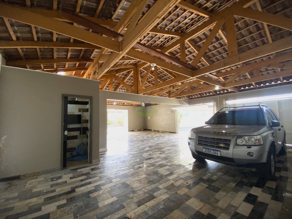 Casa Residencial para locacao no Jardim America em Mafra com 1.058,58m² por R$ 5.880,00