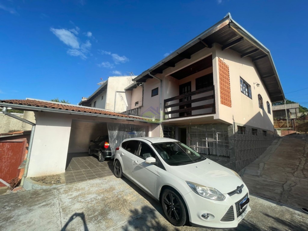 Casa Residencial para venda no Centro I Baixada em Mafra com 520m² por R$ 490.000,00